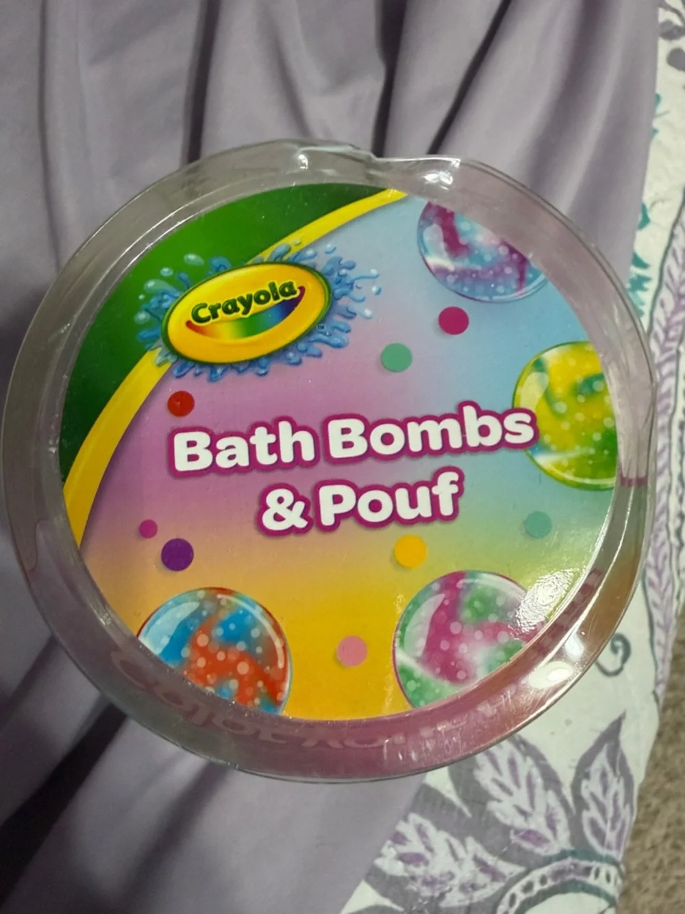 Crayola Kids 3 Bath Bomb and 1Pouf Set - 4 Pieces - NWT